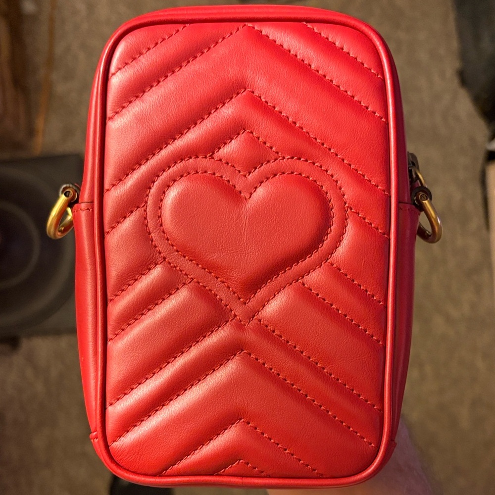 NIB Gucci GG Marmont Vertical Phone Bag - Red Matelassé Leather Full Inclusion - Picture 13 of 13